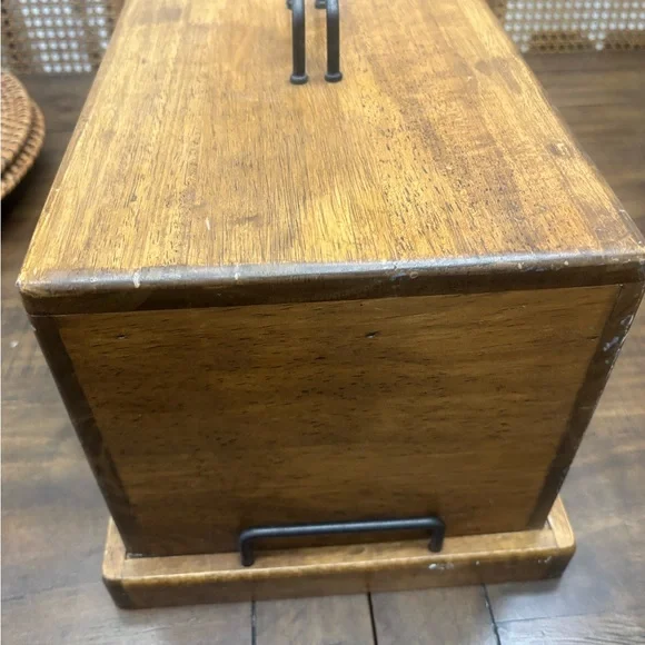 Beautiful vintage solid wood bread box with removable rack and tray